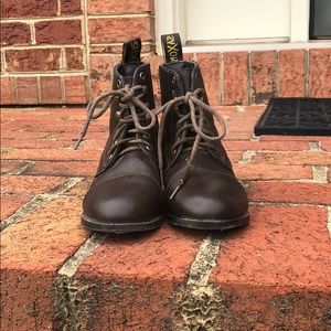 Saxon equestrian lace paddock boots, gently used.